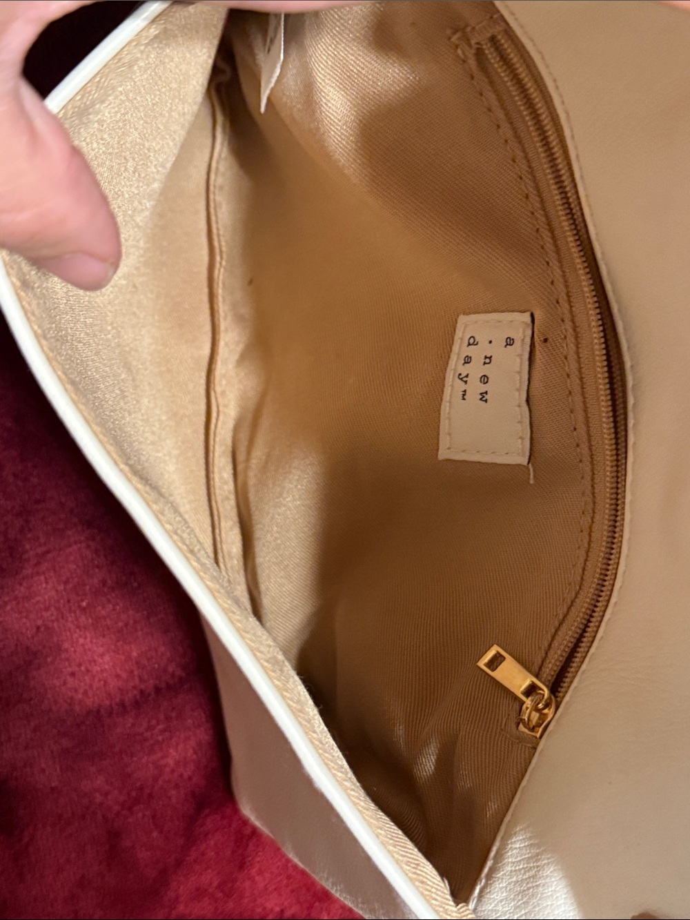 Women’s Cream Envelope Crossbody Bag with Gold Chain - Picture 6 of 6